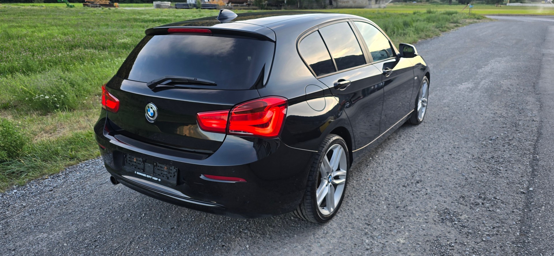 BMW 118d xDrive-image-13