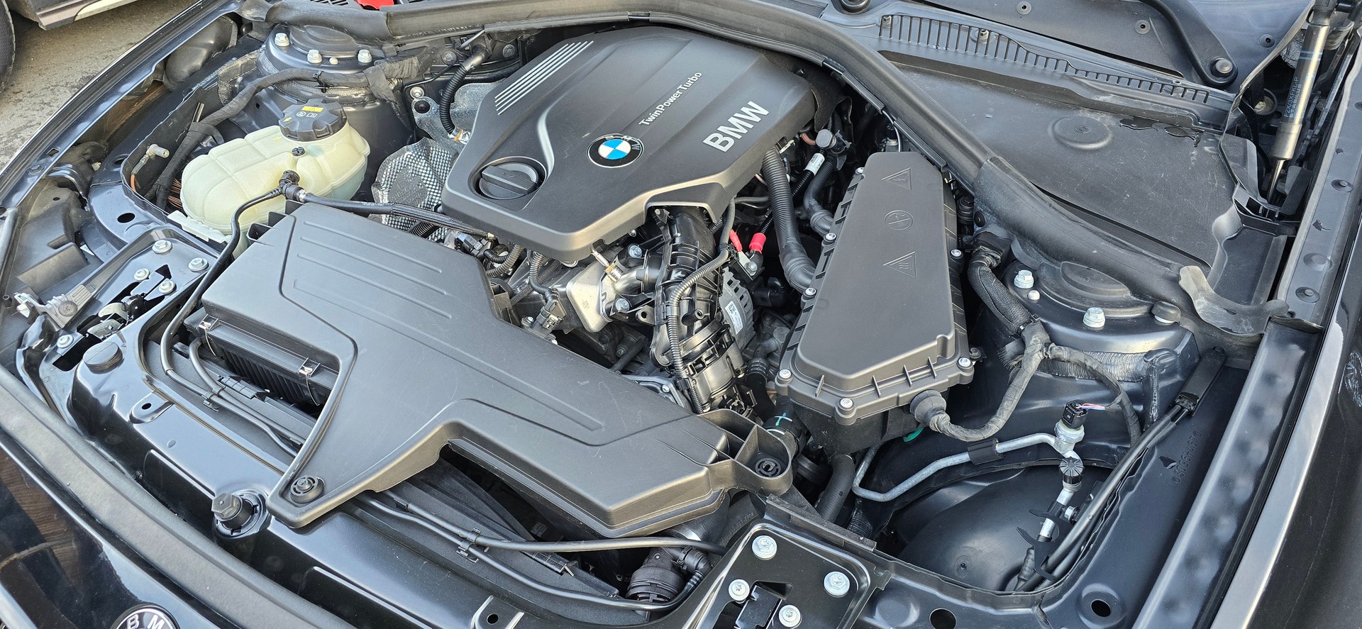 BMW 118d xDrive-image-27