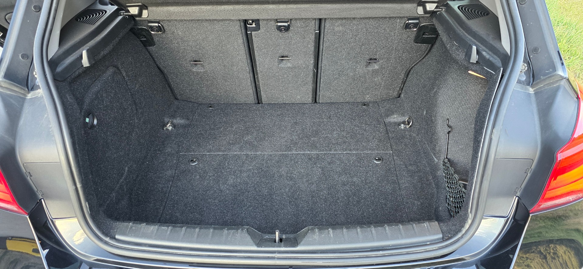 BMW 118d xDrive-image-25