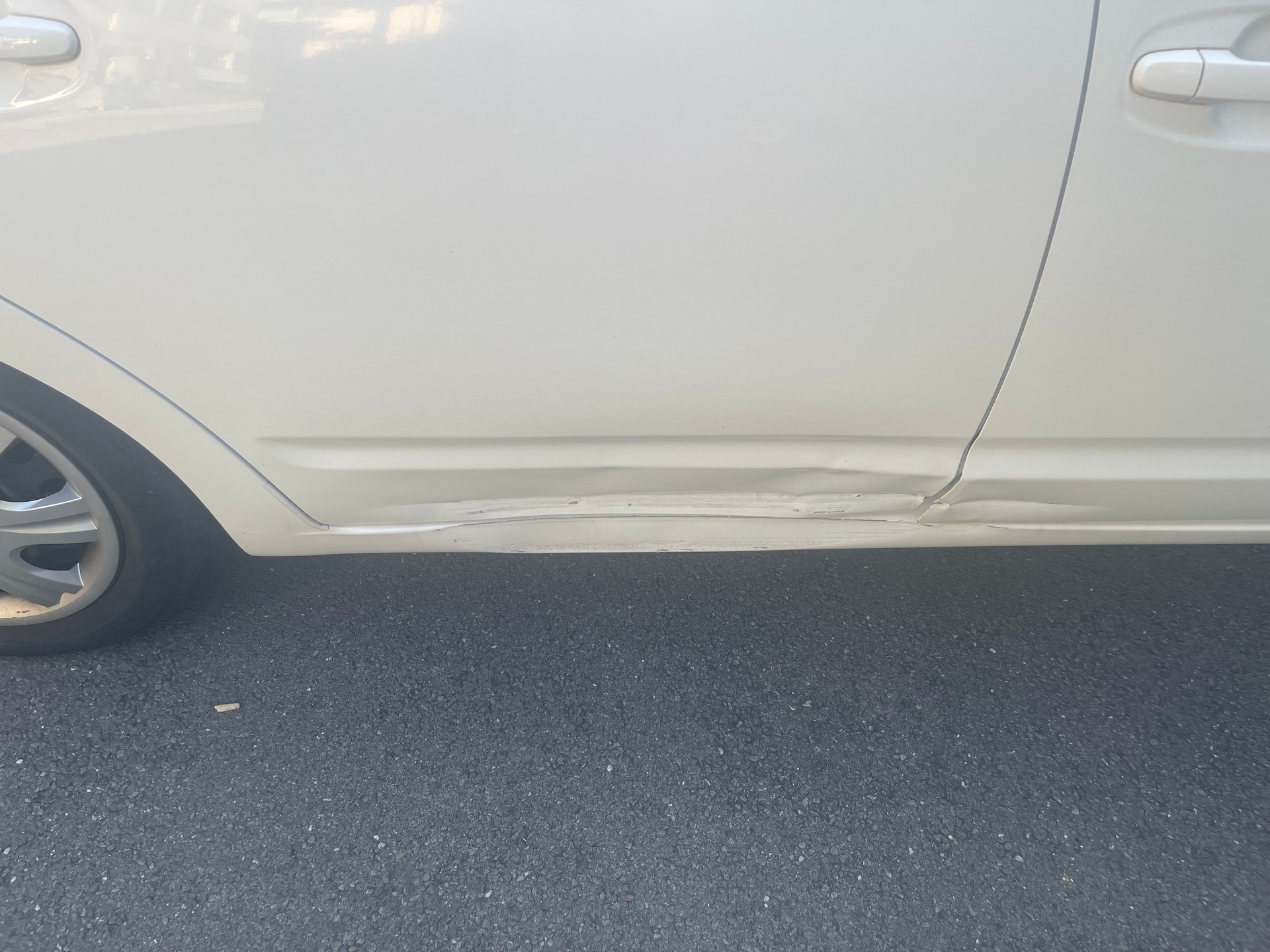 TOYOTA Prius 1.5 16V Hybrid-image-4