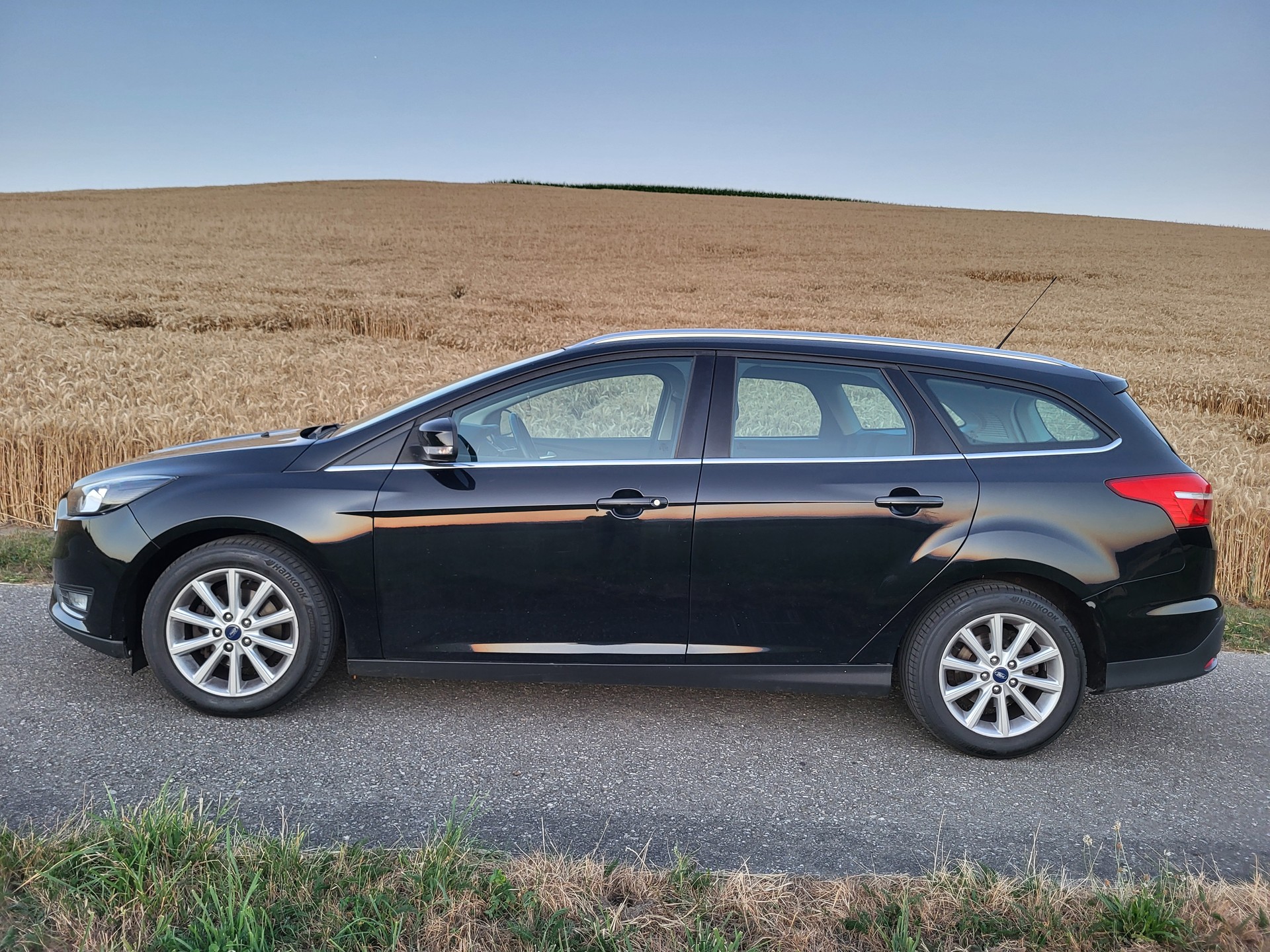 FORD 1.0i EcoB 125 Titanium-image-1