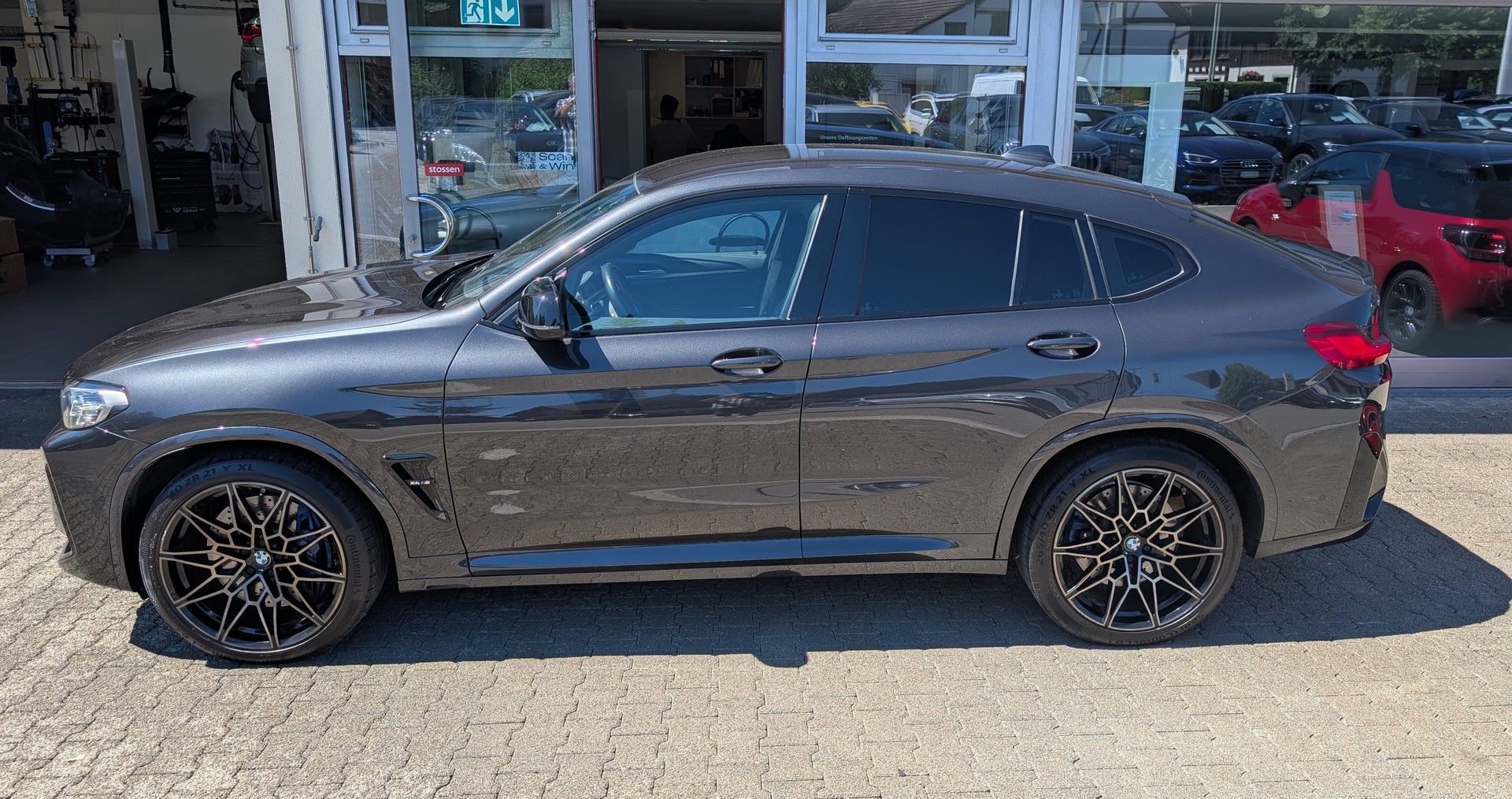 BMW X4M xDrive M Competition Steptronic-image-3