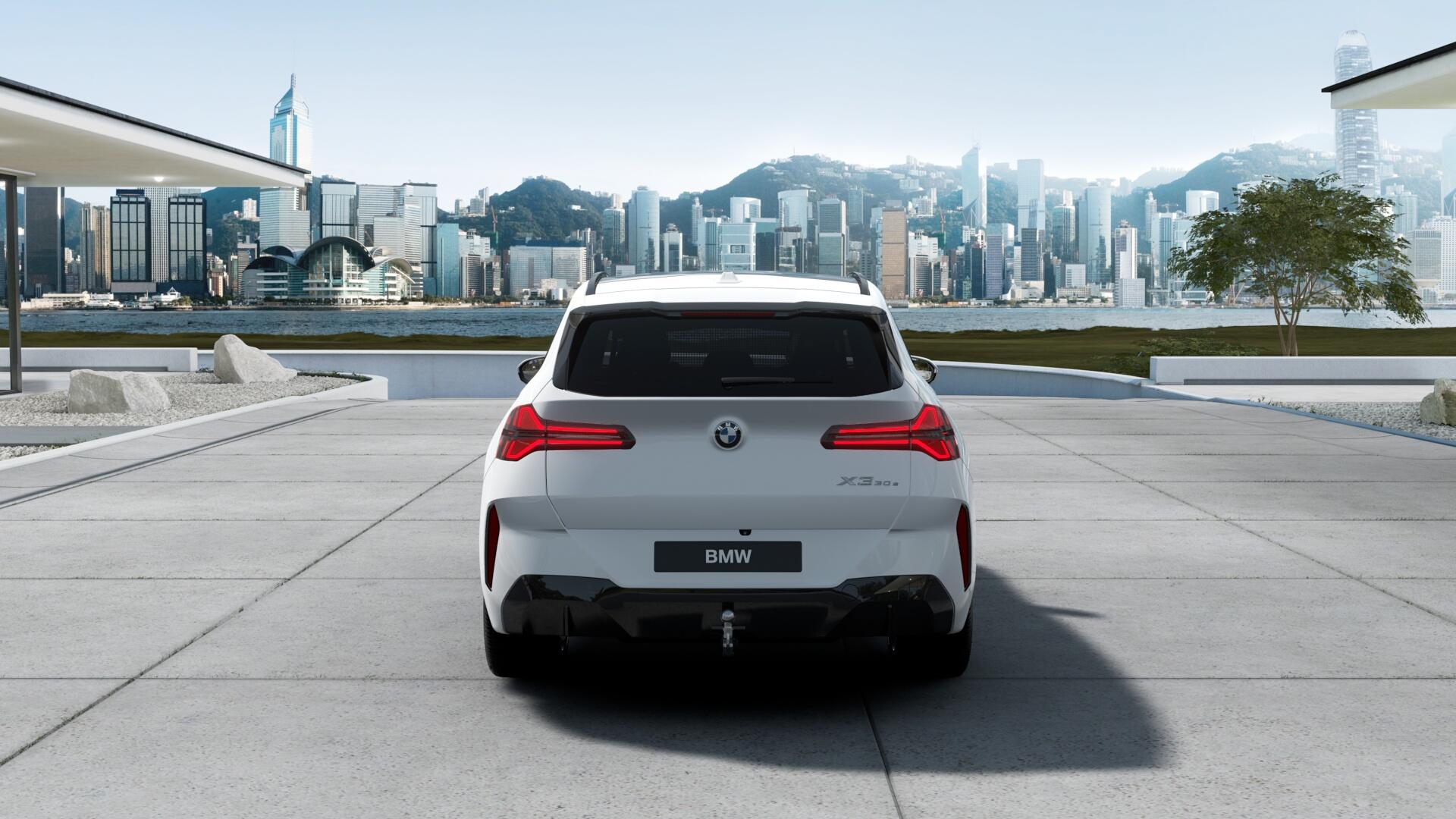 BMW X3 30e xDrive-image-2