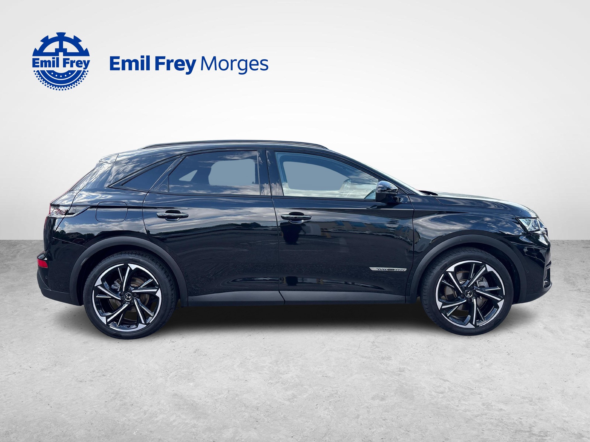 DS AUTOMOBILES 7 Crossback 1.6 E-Tense Louvre 4x4-showroom-element-1
