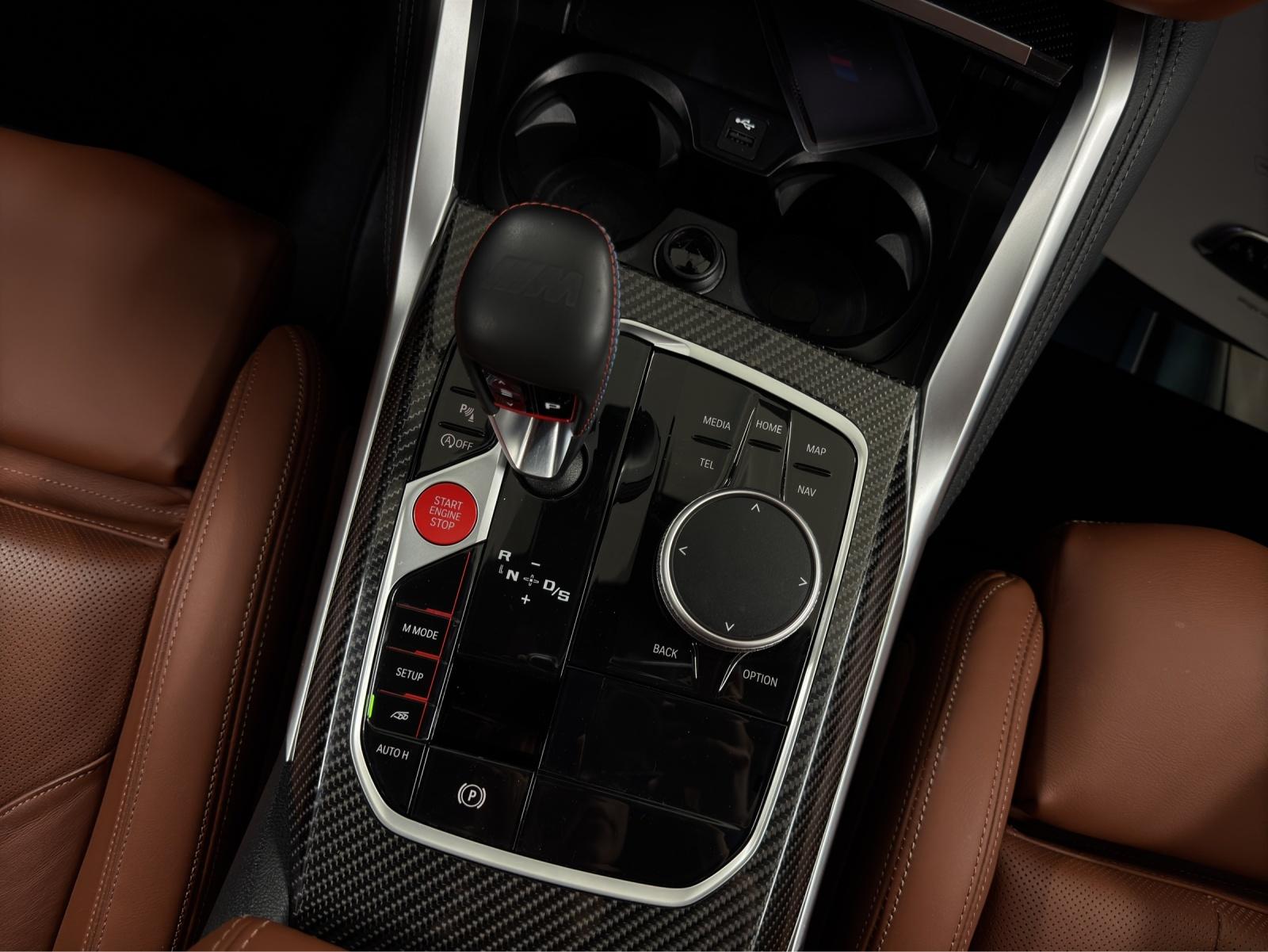 BMW M3 Competition xDrive Touring-image-19