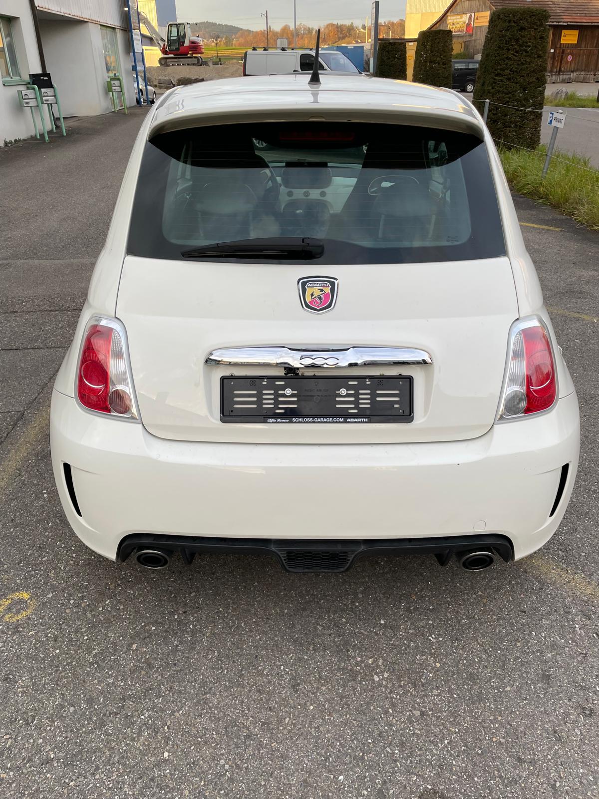 FIAT 500 1.4 16V Turbo Abarth-image-3