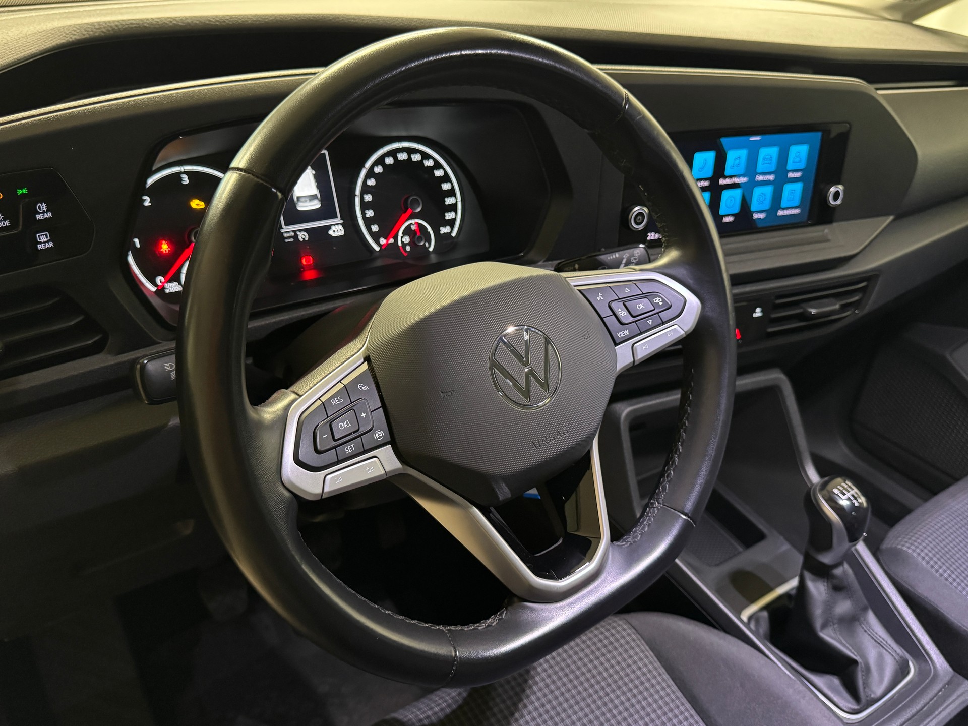 VW Caddy 2.0 TDI 4Motion-image-7