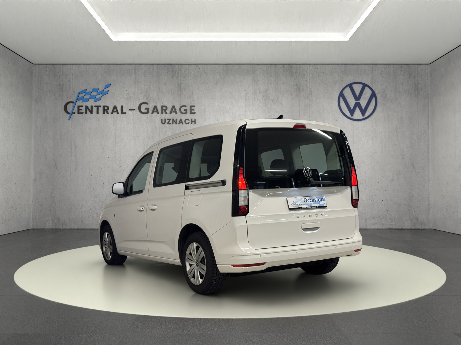 VW Caddy 2.0 TDI 4Motion-image-2