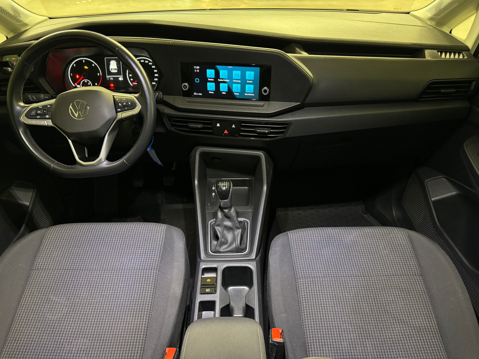 VW Caddy 2.0 TDI 4Motion-image-8