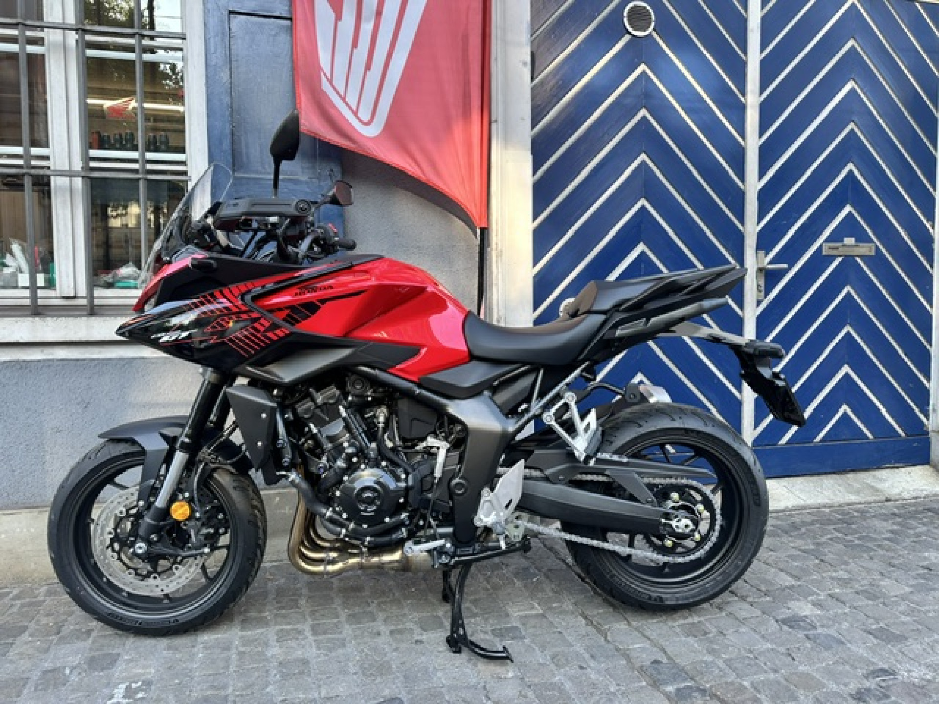 HONDA CB 1000 GT Modell 2026 Summer Sale-image-3