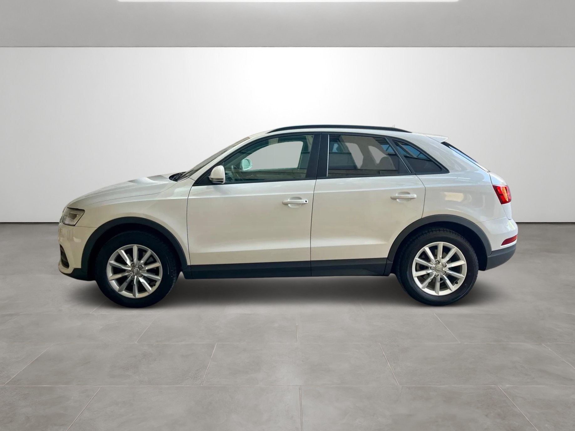 AUDI Q3 1.4 TFSI design S-tronic-image-7