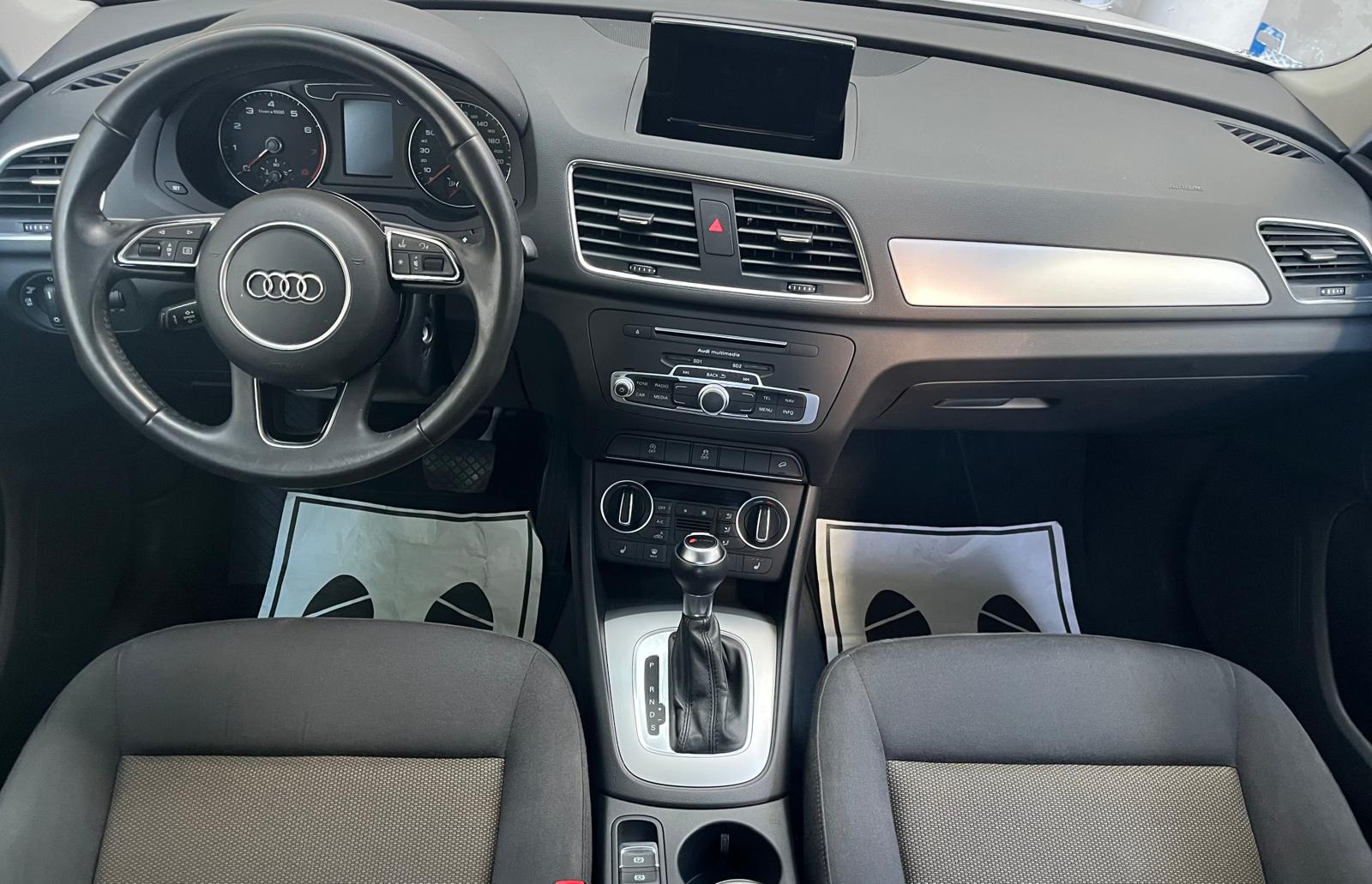 AUDI Q3 1.4 TFSI design S-tronic-image-12