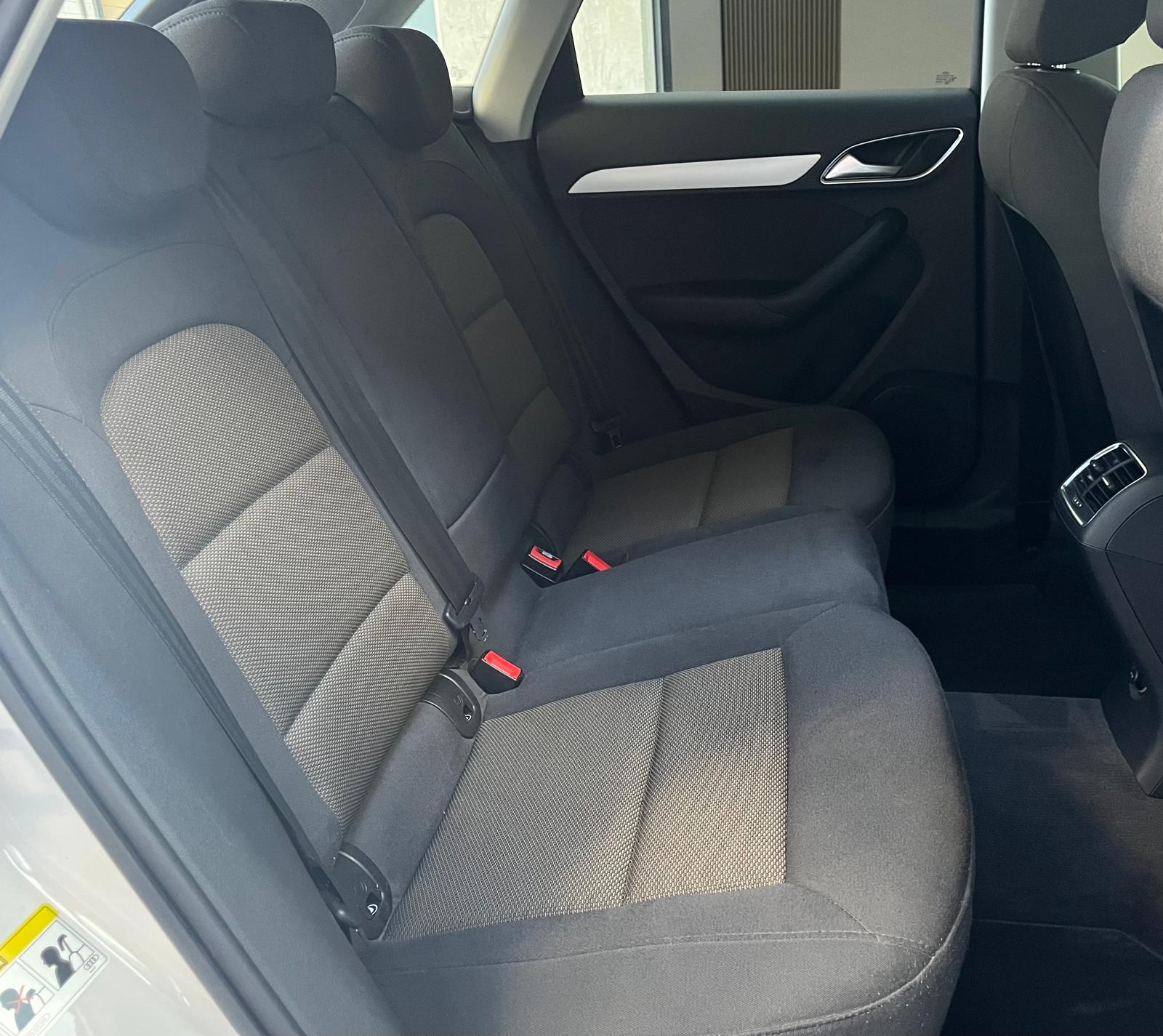 AUDI Q3 1.4 TFSI design S-tronic-image-15