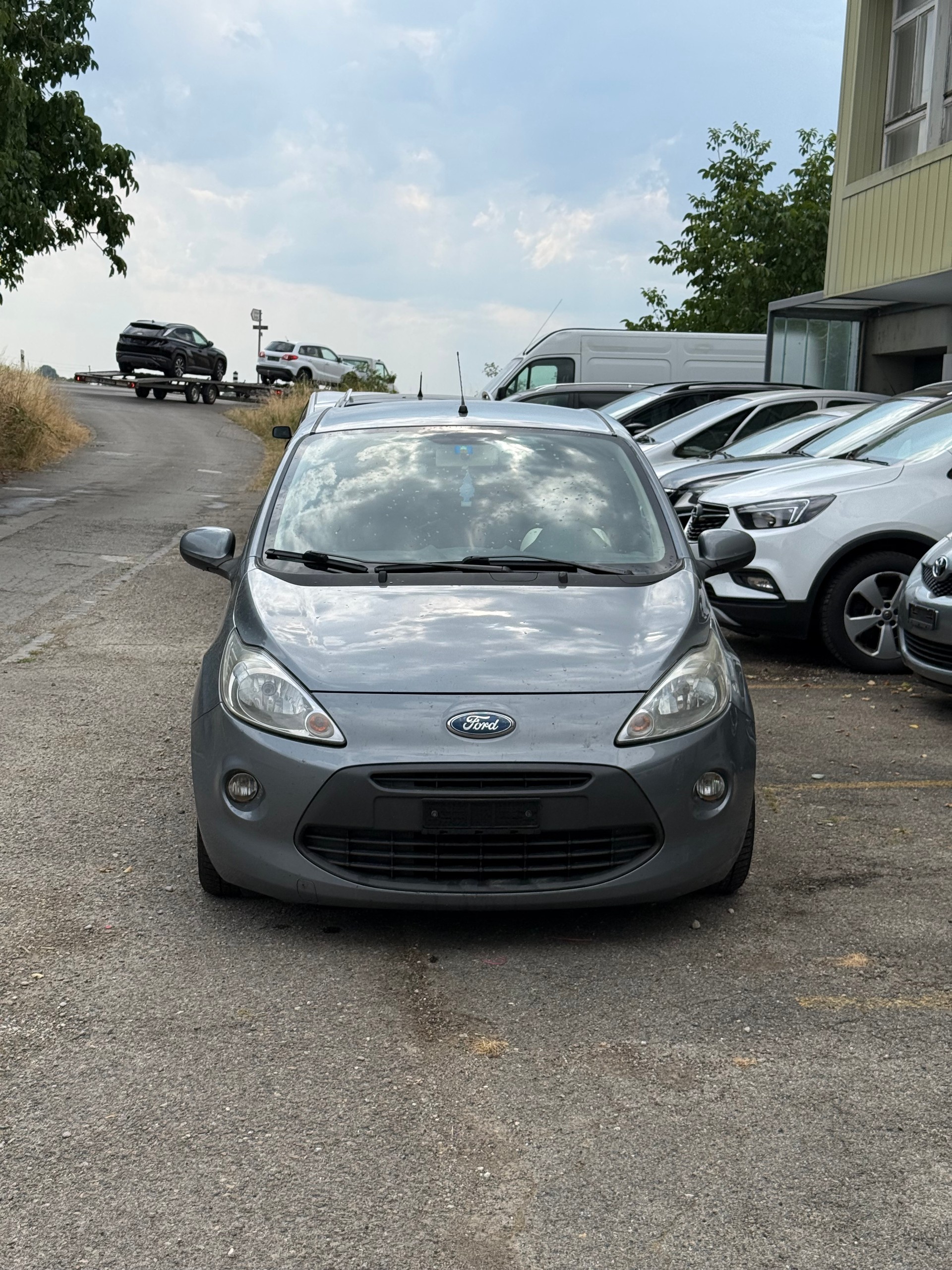 FORD KA 1.25 Titanium-image-2
