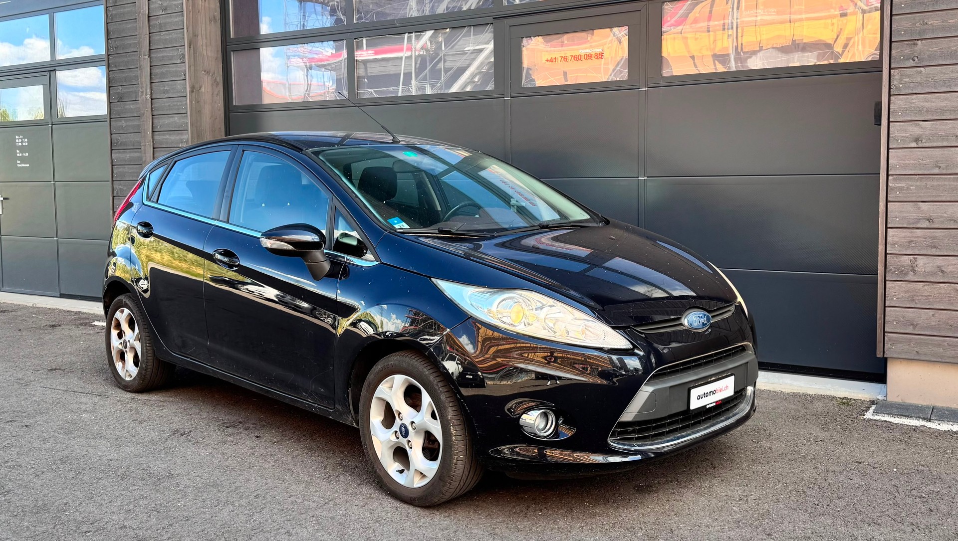 FORD Fiesta 1.25 16V Titanium-image-2