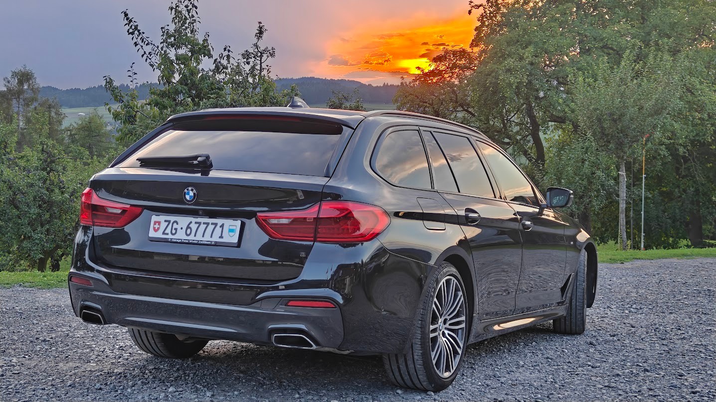 BMW 540i xDrive SAG-image-2