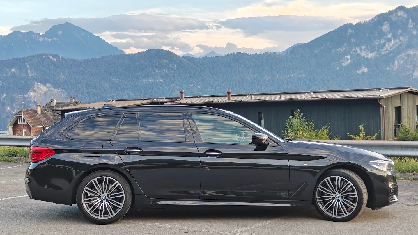 BMW 540i xDrive SAG-image-4