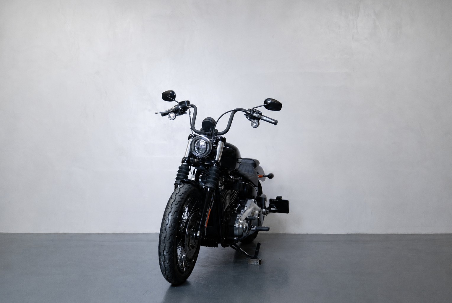 HARLEY-DAVIDSON Street Bob 117 | Jekill & Hyde | 4 Jahre Garantie | 1’900 km-image-2