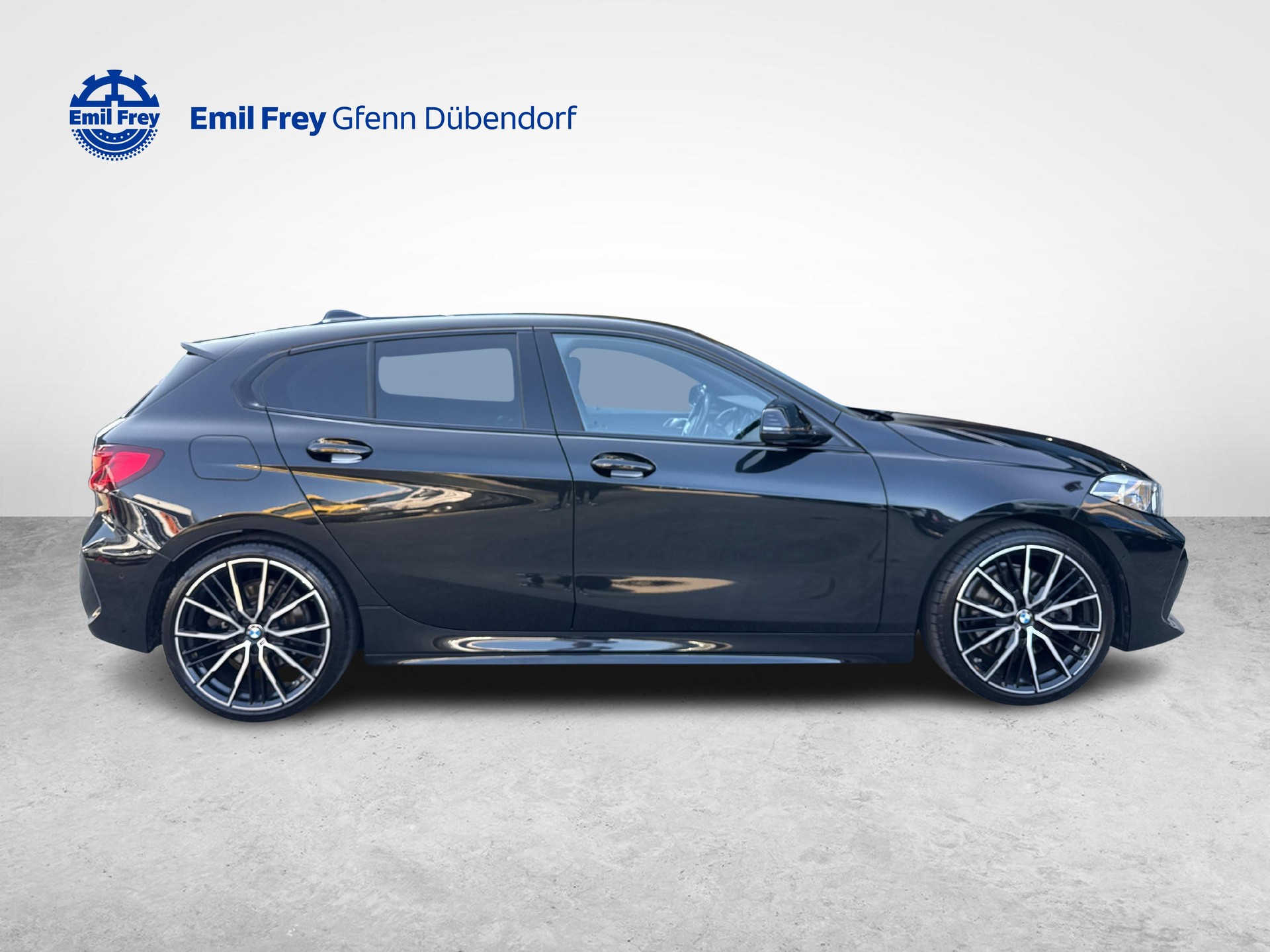 BMW 120d xDrive SAG-image-5