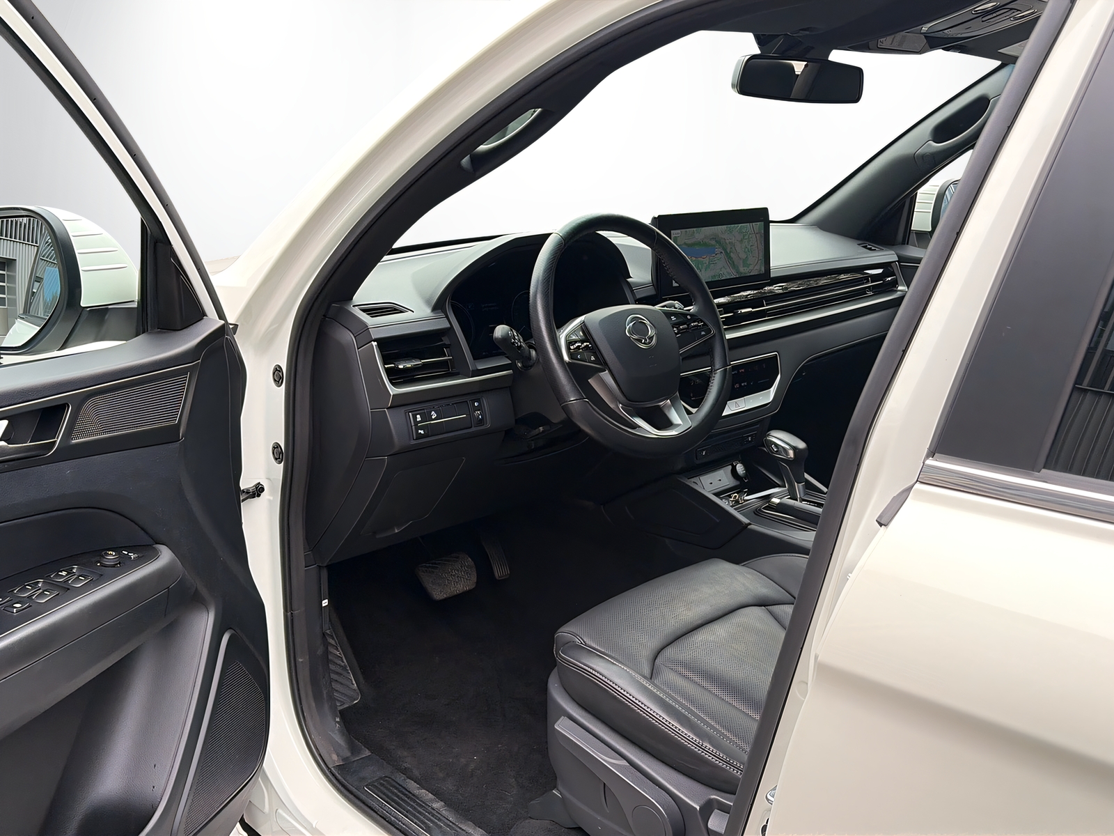 KGM-SsangYong MUSSO GRAND-image-6