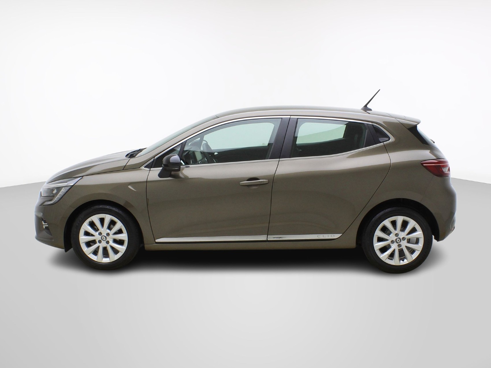 RENAULT Clio 1.0 TCe Intens-image-2