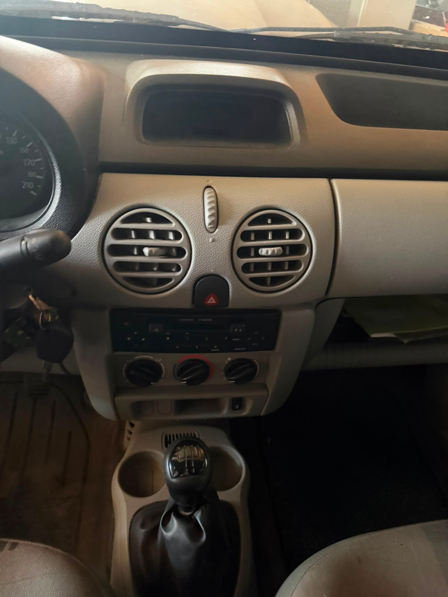 RENAULT Kangoo 1.2 16V-image-6