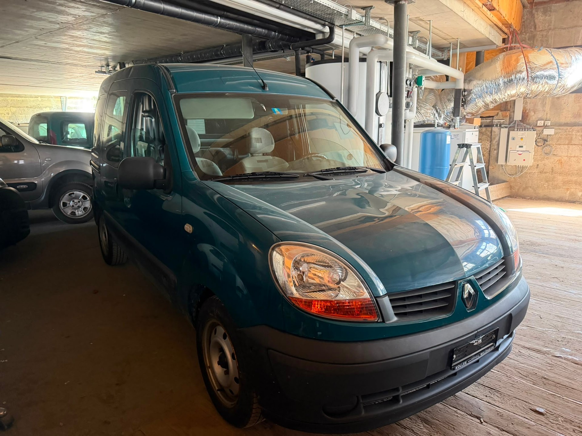 RENAULT Kangoo 1.2 16V-image-1