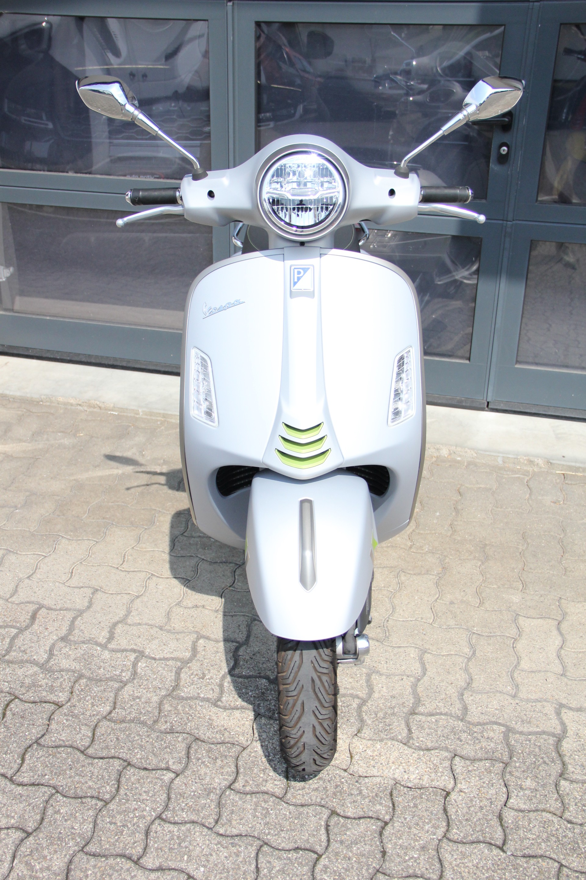 PIAGGIO Vespa GTS 300 Super Tech ABS-image-10