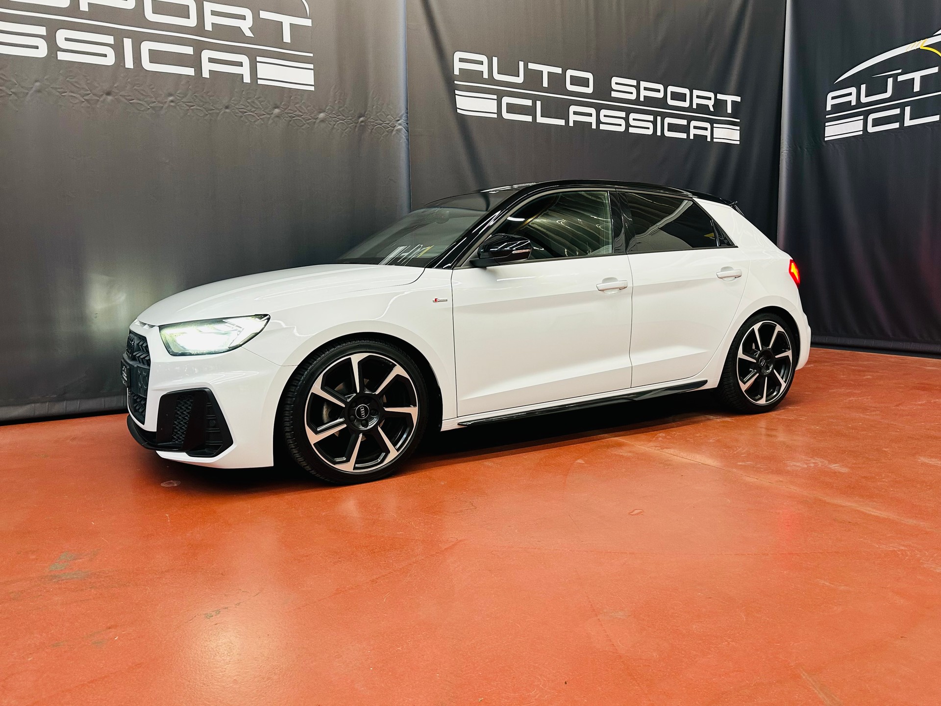 AUDI A1 Sportback 30 TFSI S Line S-tronic Sportfahrwerk-image-1