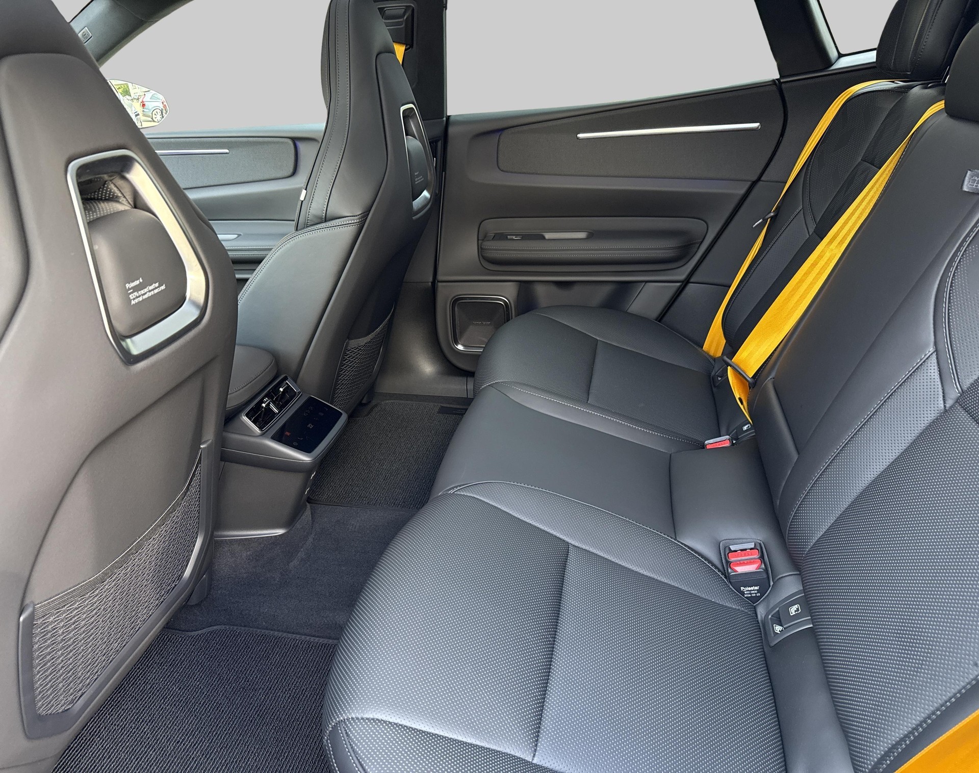 POLESTAR 4 Long Range Dual Motor-image-5