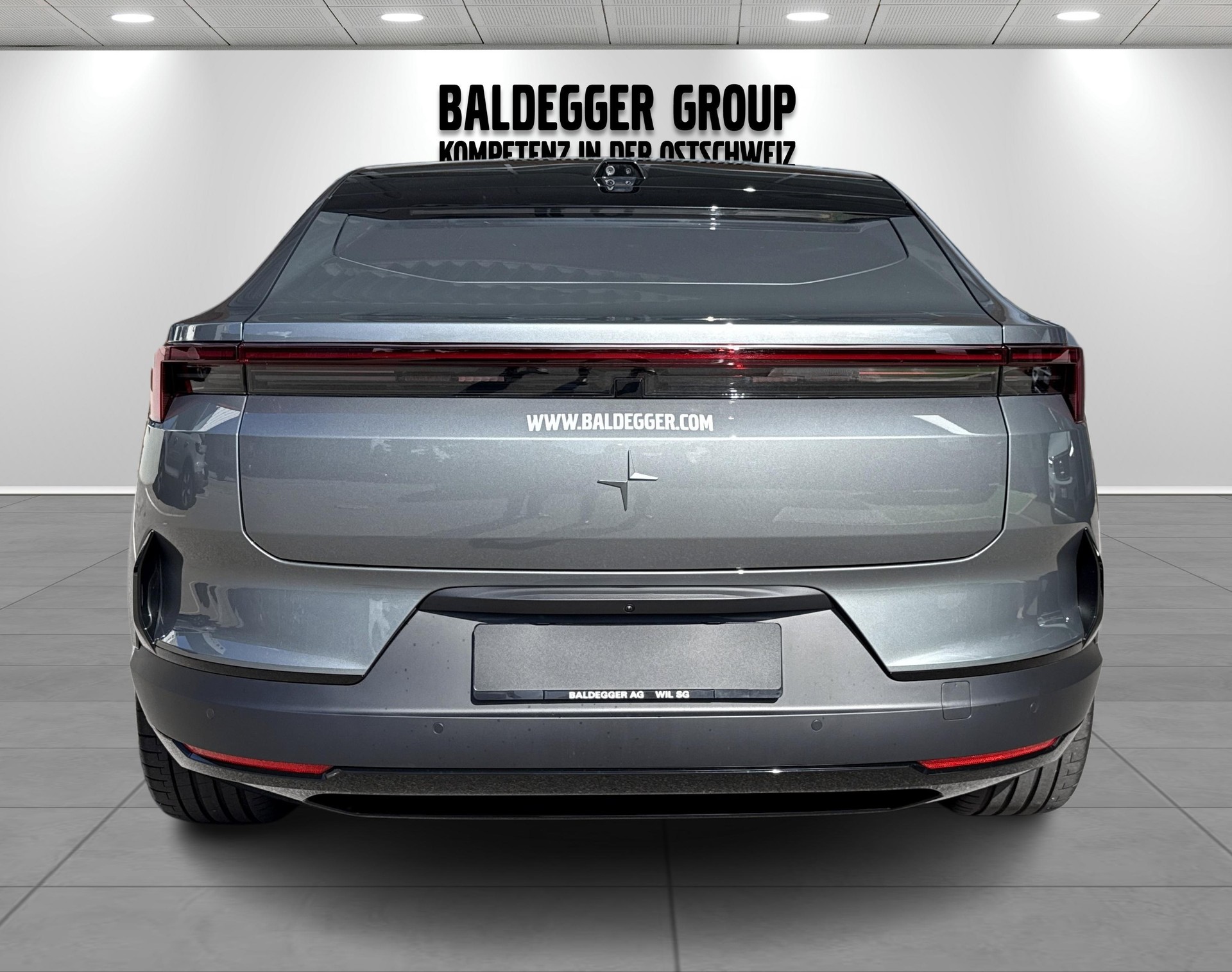 POLESTAR 4 Long Range Dual Motor-image-9