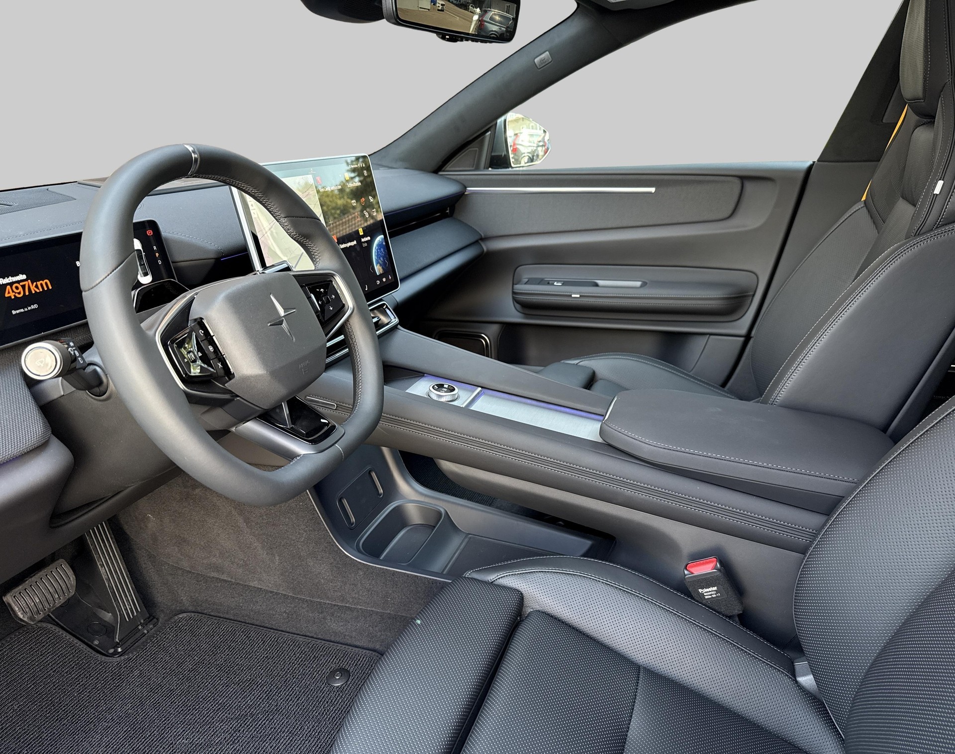 POLESTAR 4 Long Range Dual Motor-image-15