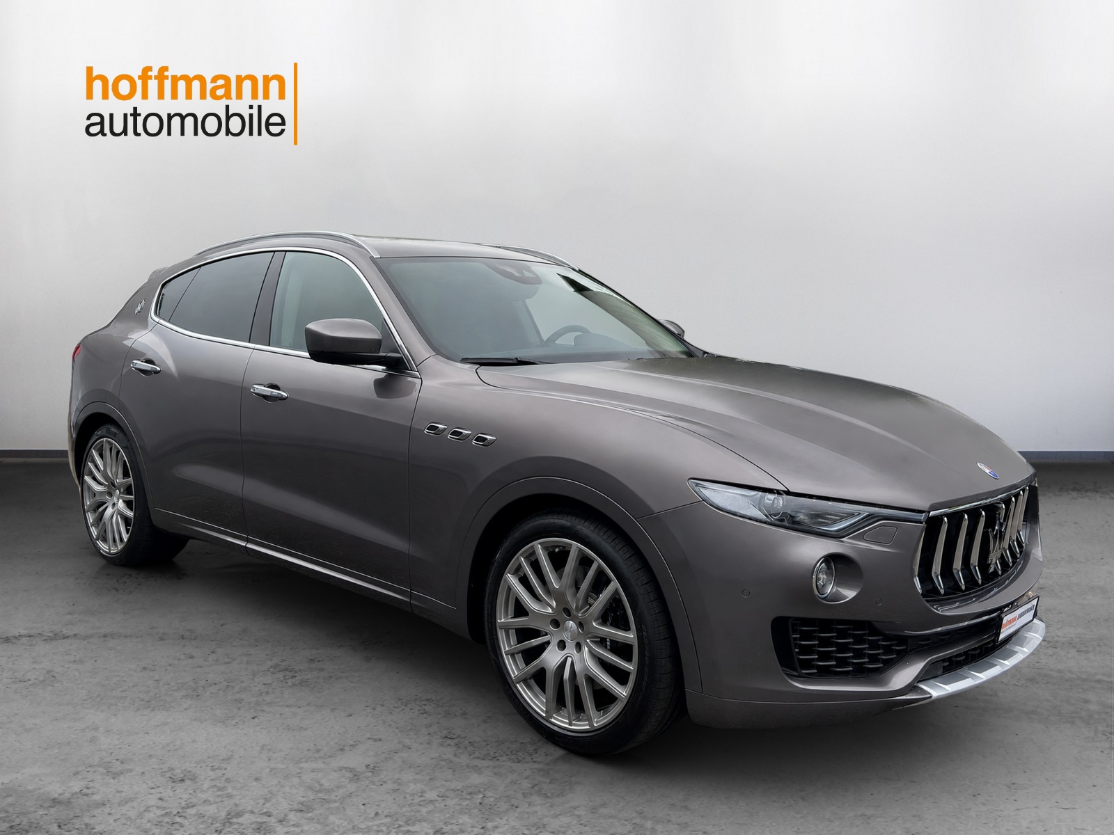 MASERATI Levante S 3.0 V6 Automatica-image-2