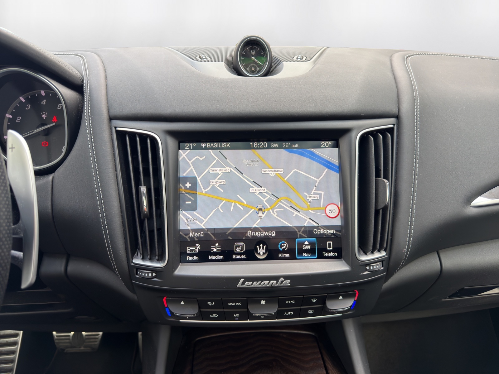 MASERATI Levante S 3.0 V6 Automatica-image-8