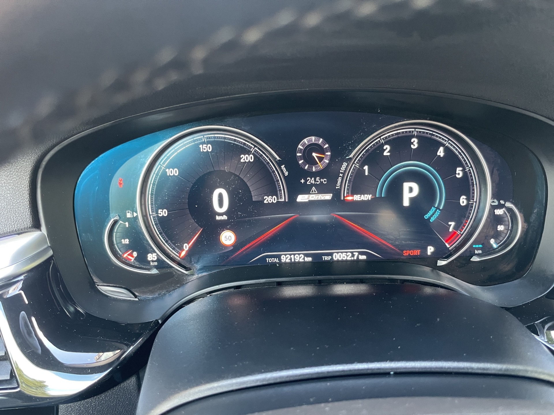 BMW 530e iPerformance Steptronic-image-13