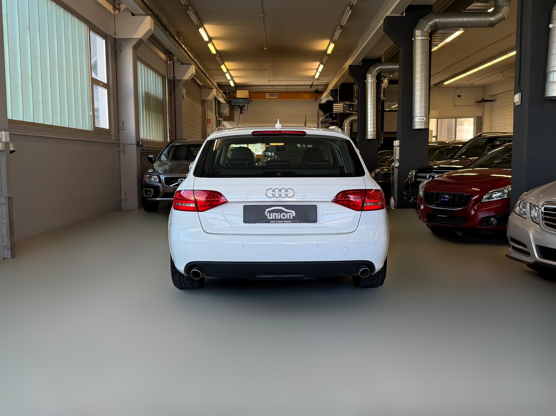 AUDI A4 Avant 3.0 TDI quattro S-tronic-image-7