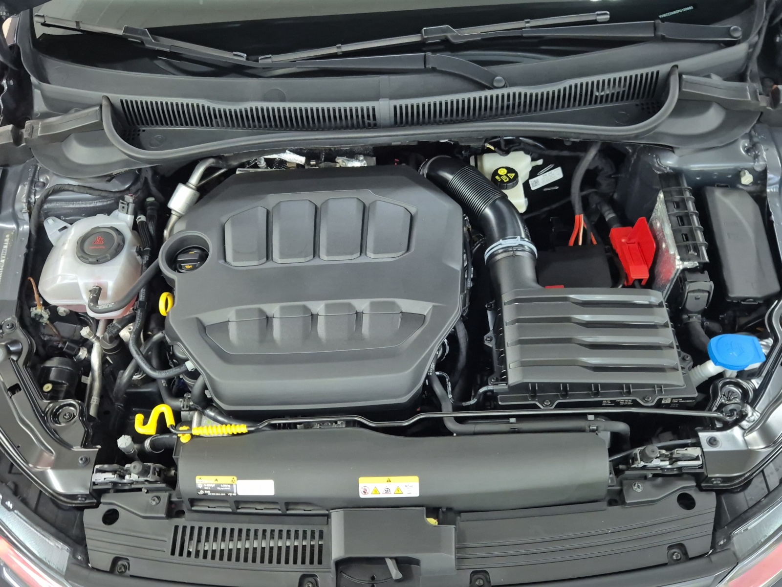 VW Polo 2.0 TSI GTI 75 Edition DSG-image-15
