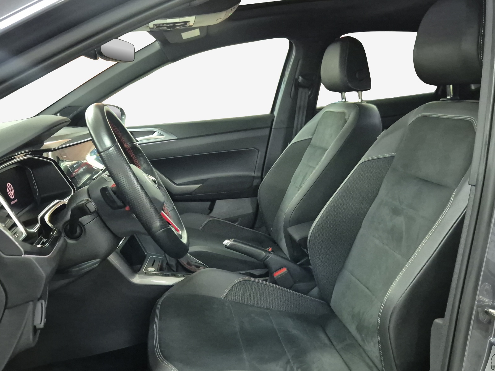 VW Polo 2.0 TSI GTI 75 Edition DSG-image-7