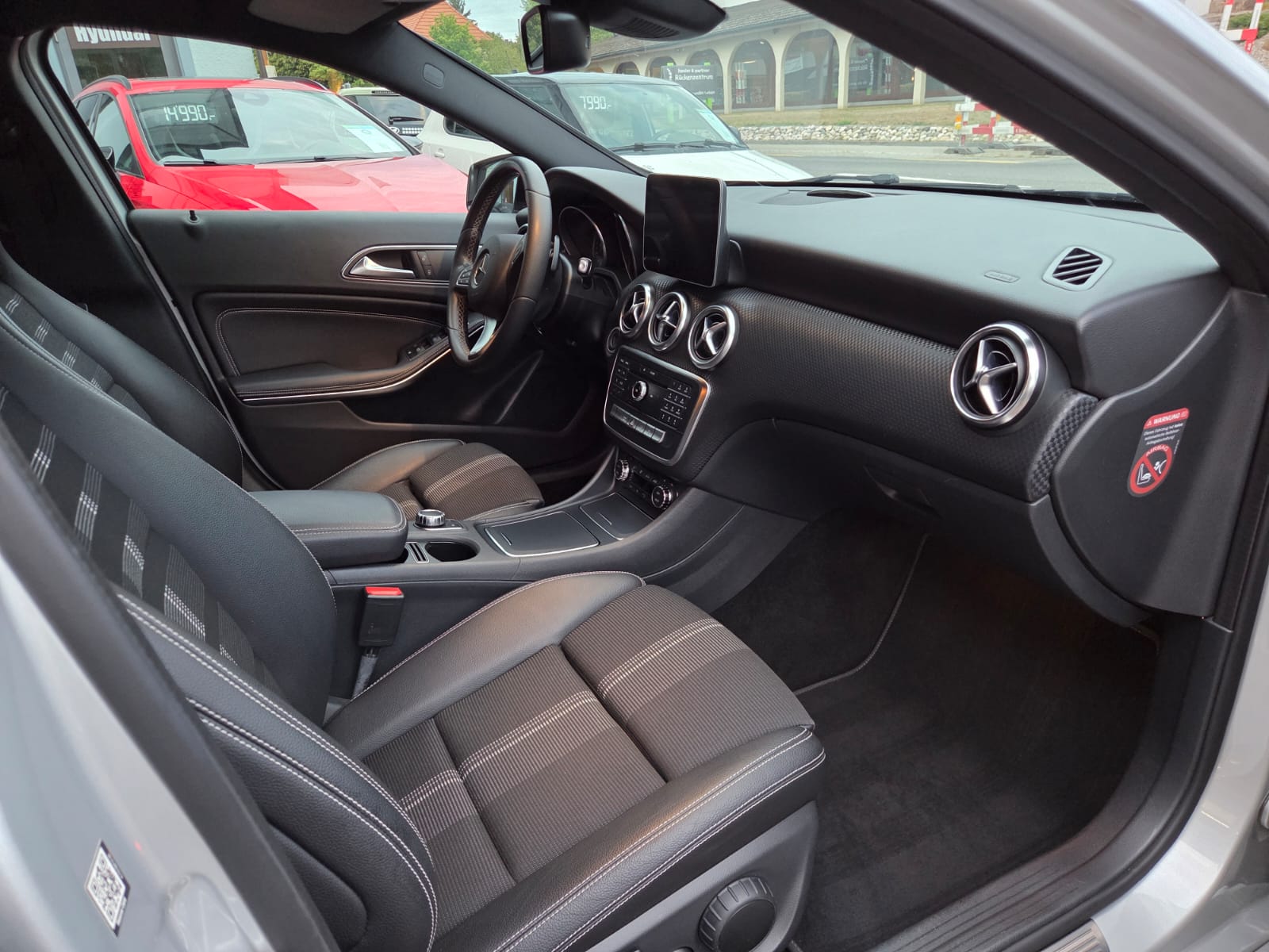 MERCEDES-BENZ A 200 CDI Night Star 7G-DCT-image-10