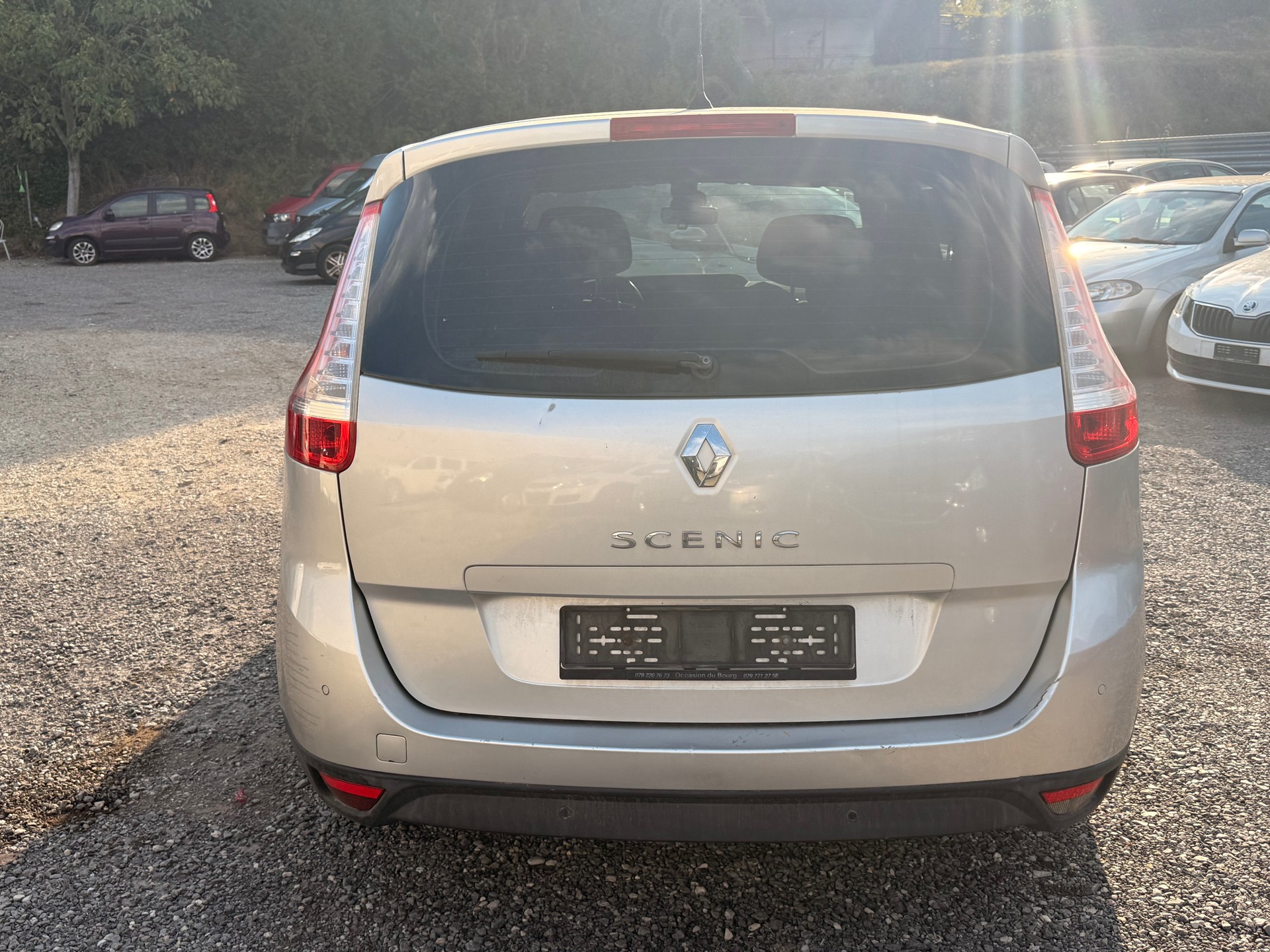 RENAULT Grand Scénic 1.4 16V Turbo Expression-image-5