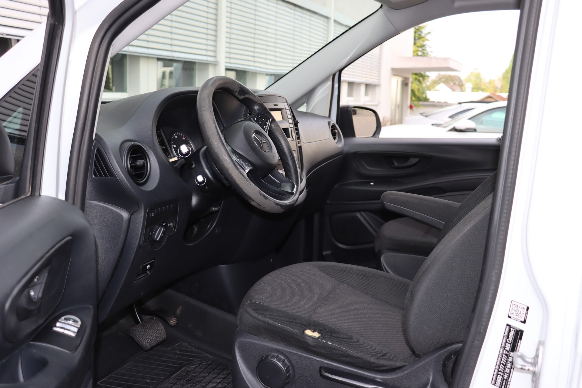 MERCEDES-BENZ Vito 114 BlueTEC L 4Matic 7G-Tronic Euro 6-image-4