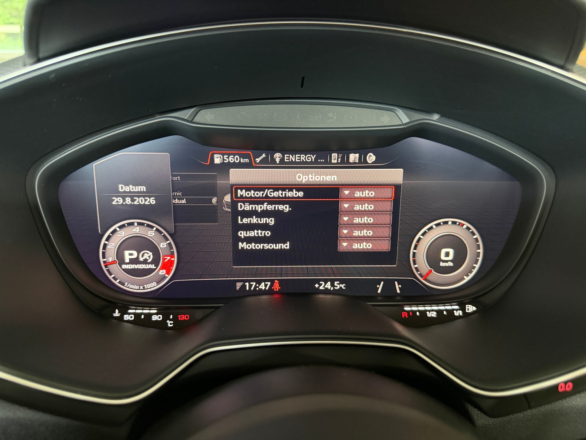 AUDI TT Roadster TTRS S-tronic-image-24