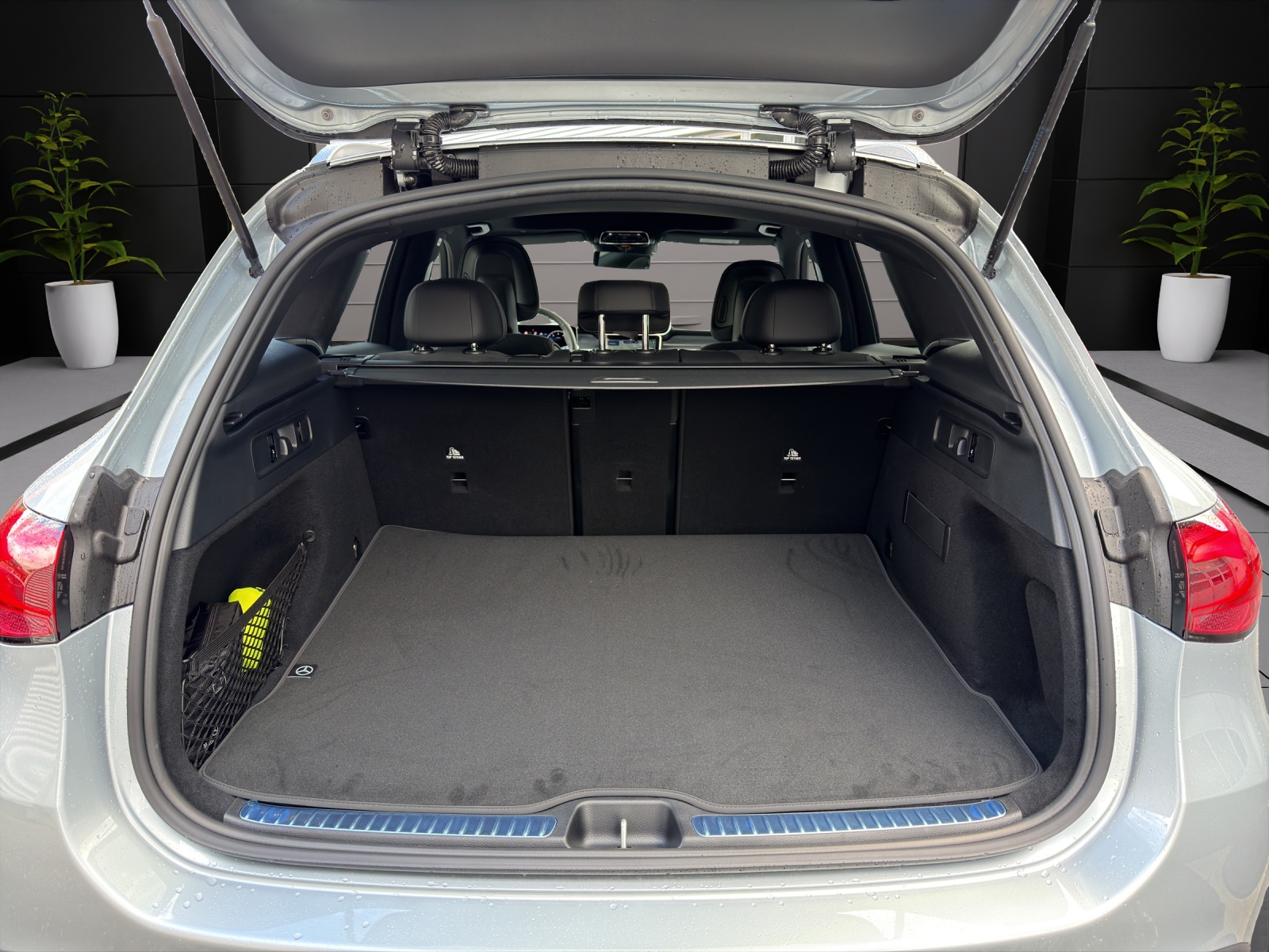MERCEDES-BENZ GLC 200 4Matic 9G-Tronic-image-5