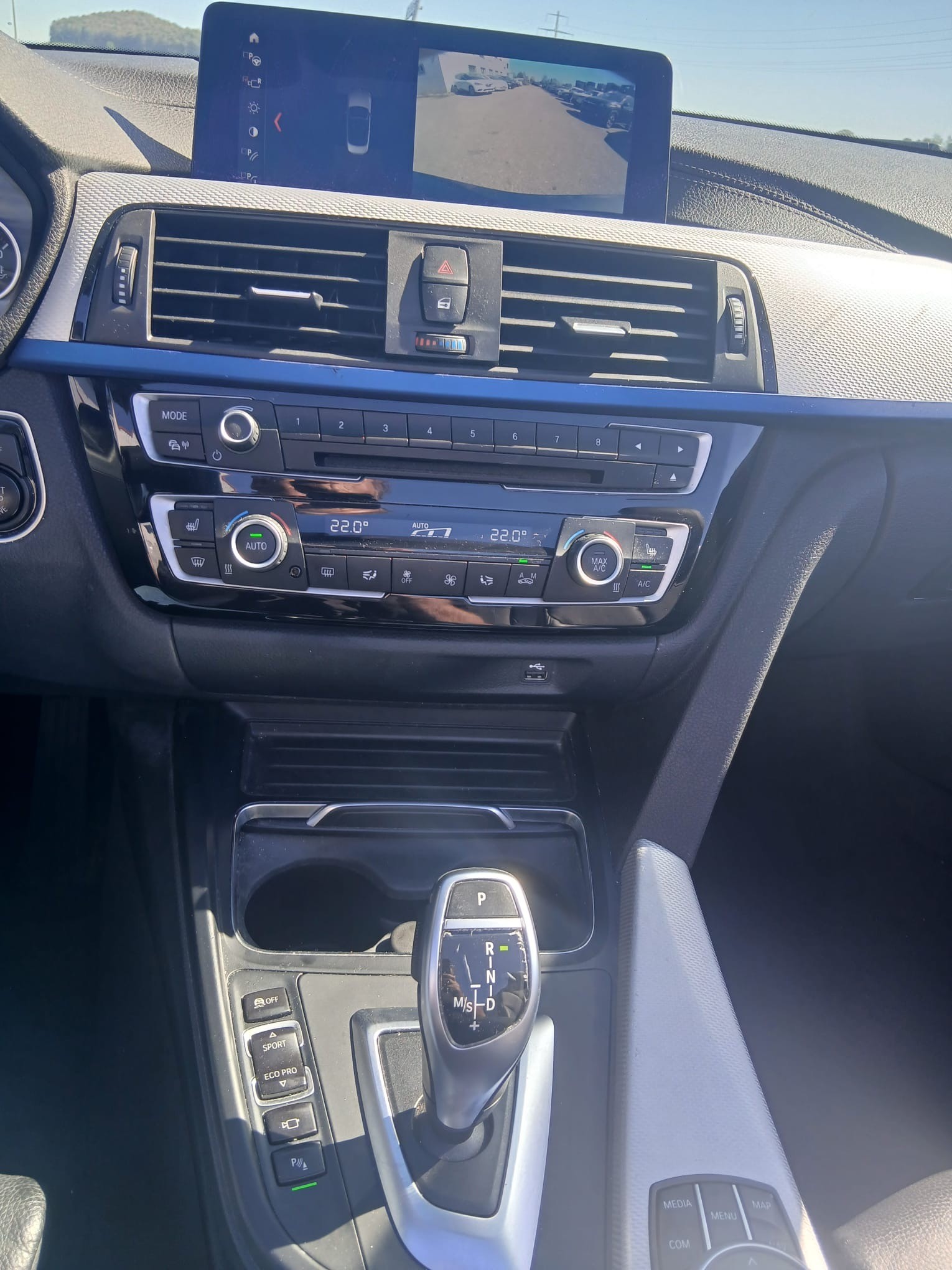 BMW 420d Cabriolet Steptronic Sport Line-image-4