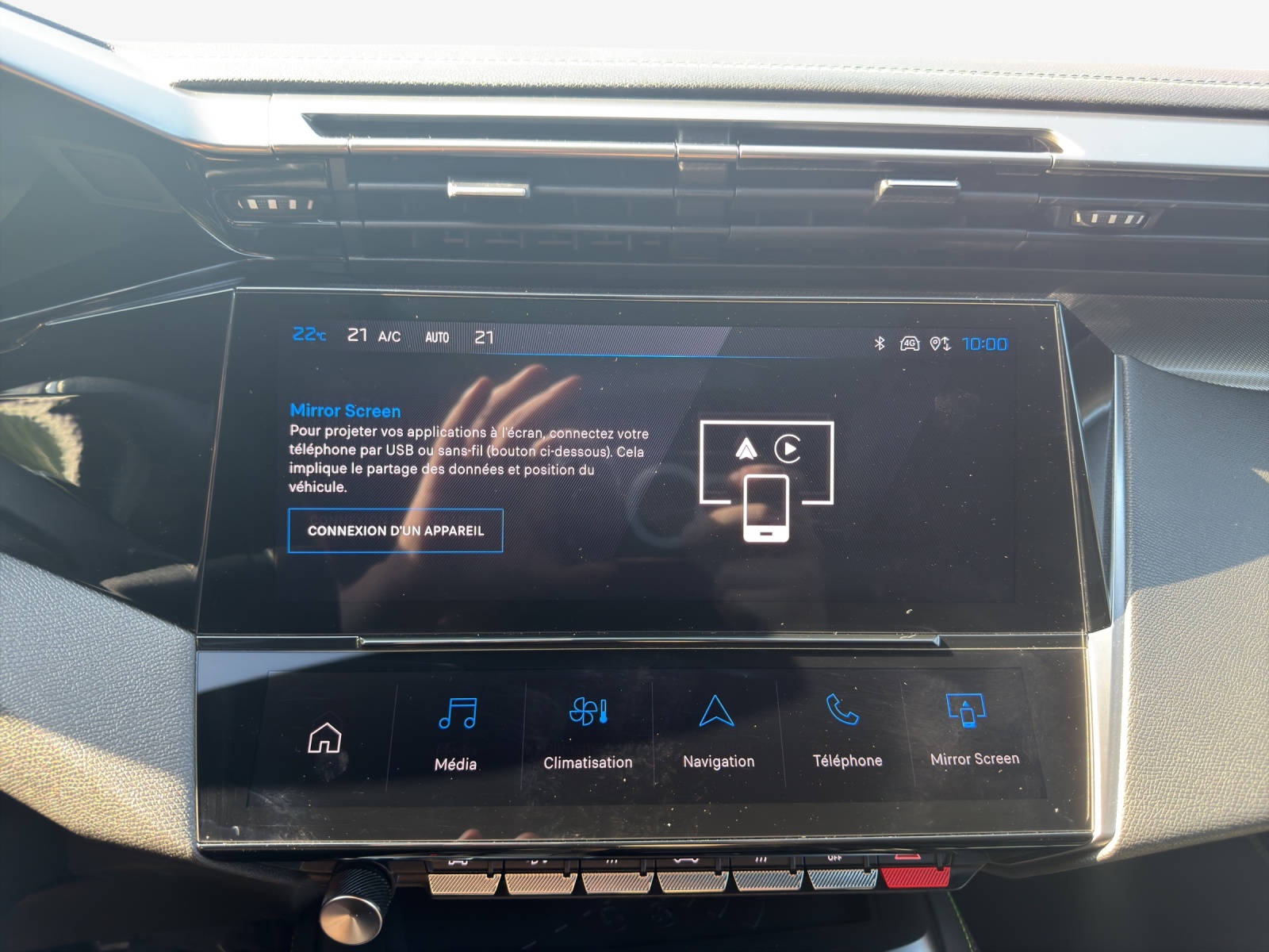 PEUGEOT 408 1.6 PHEV 225 GT-image-13