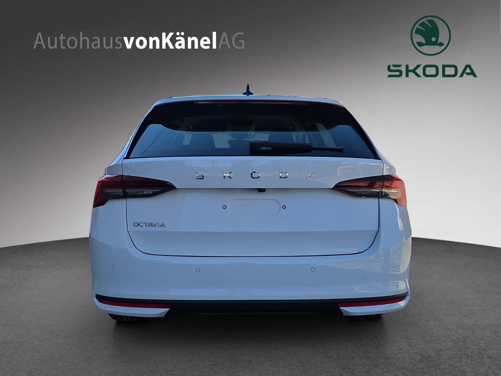 SKODA Octavia Combi 2.0 TSI DSG Selection 4x4-image-4