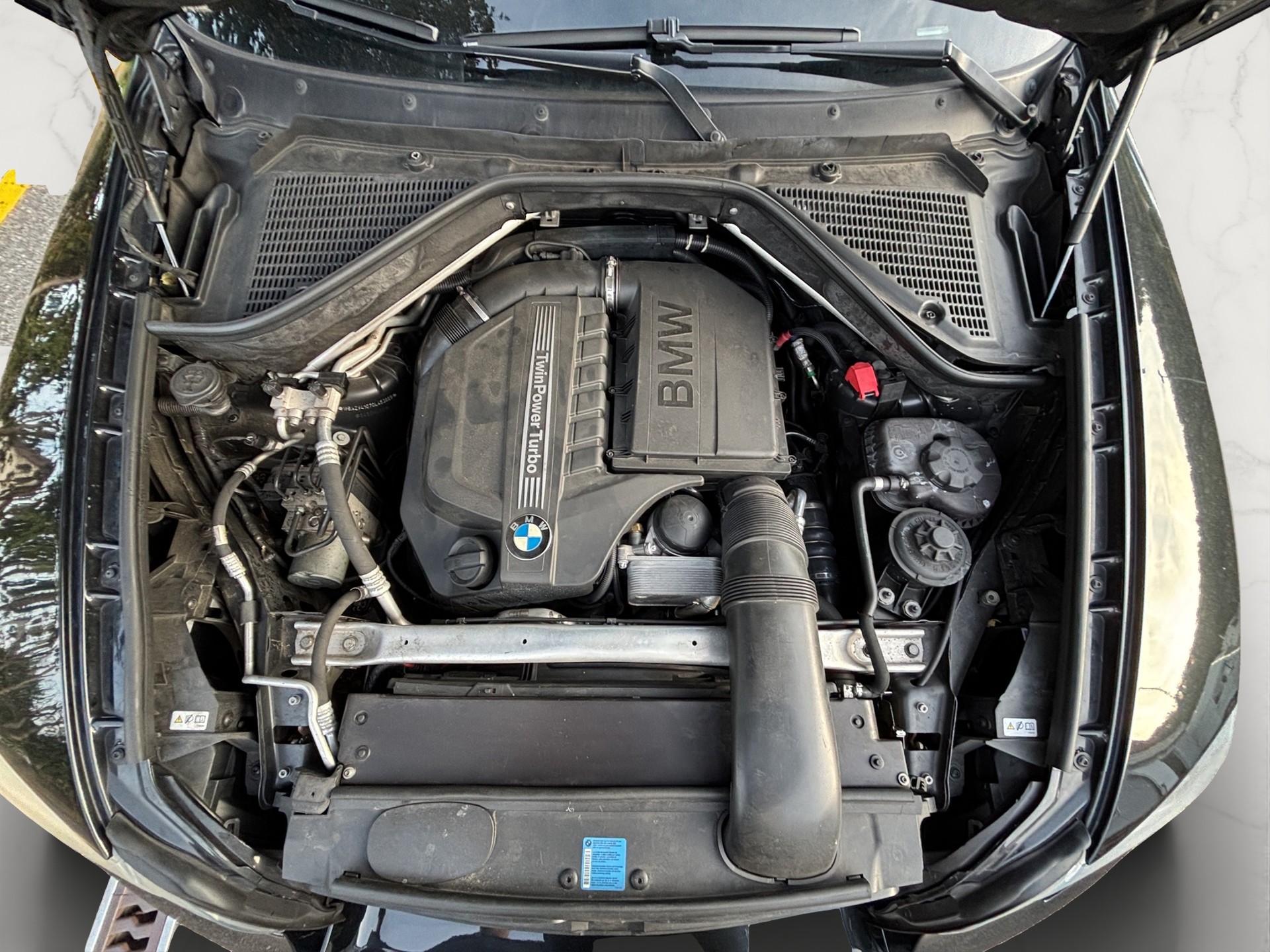 BMW X5 xDrive 35i Steptronic-image-15