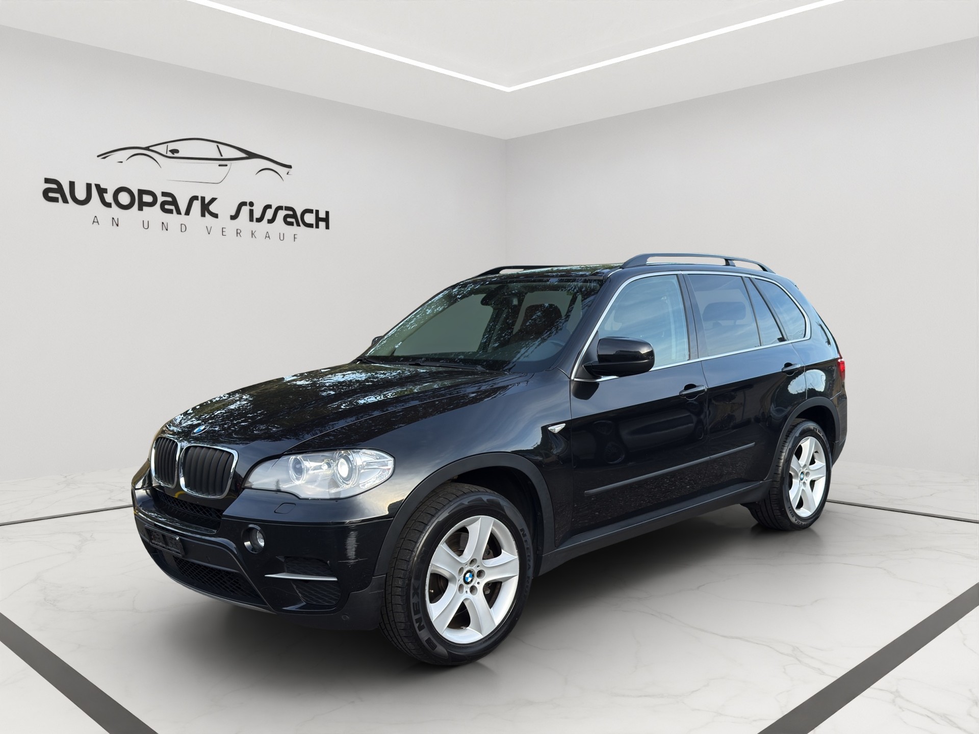 BMW X5 xDrive 35i Steptronic-image-0