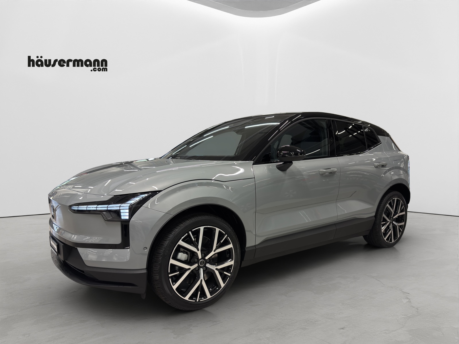 VOLVO EX30 P8 Ultra AWD