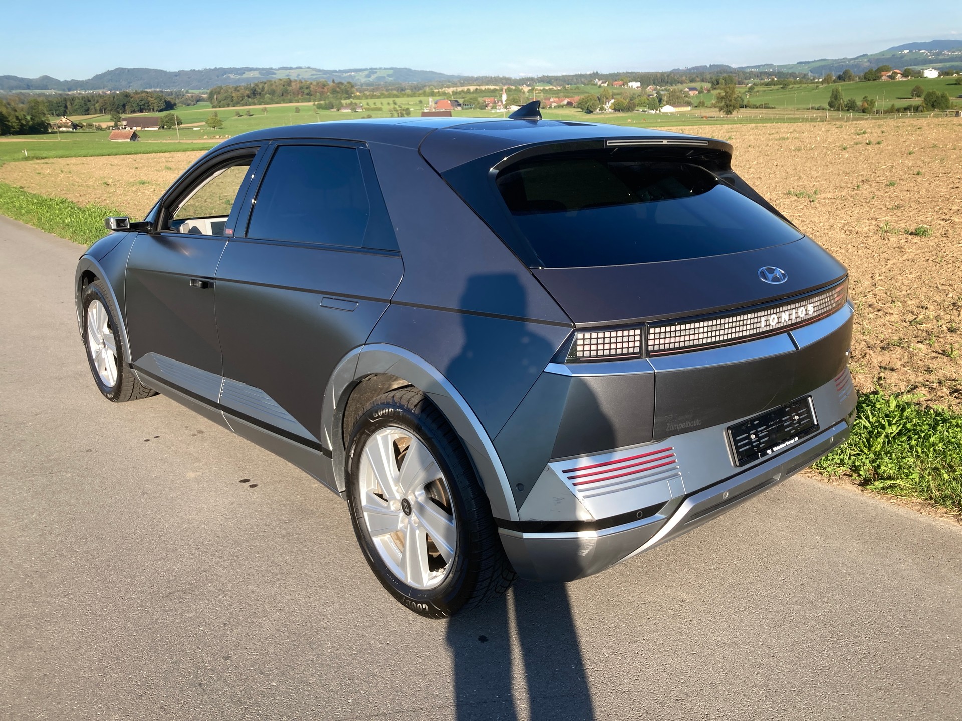 HYUNDAI Ioniq 5 77kWh Vertex 4WD-image-3